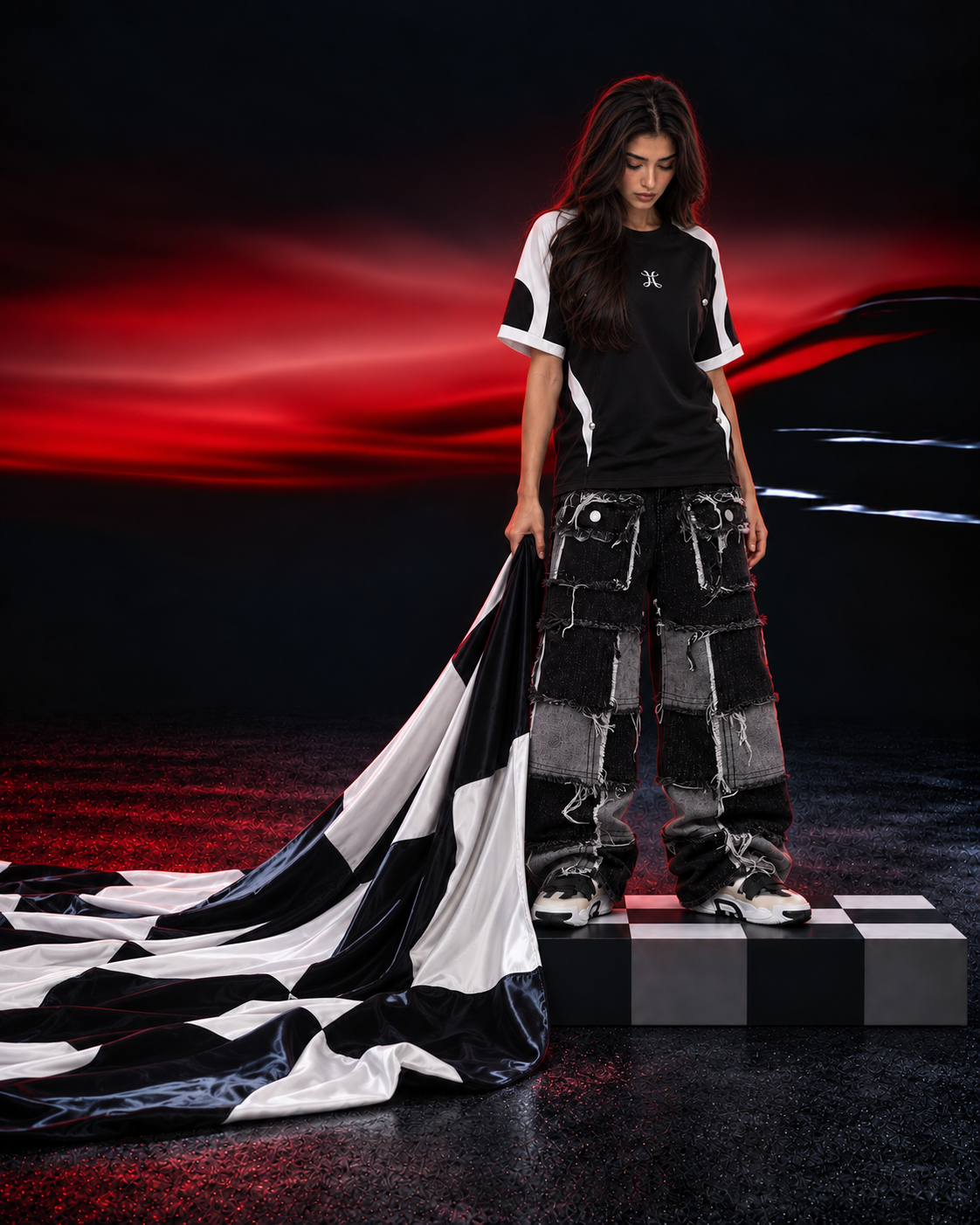 Apex Halo Box Fit Shirt